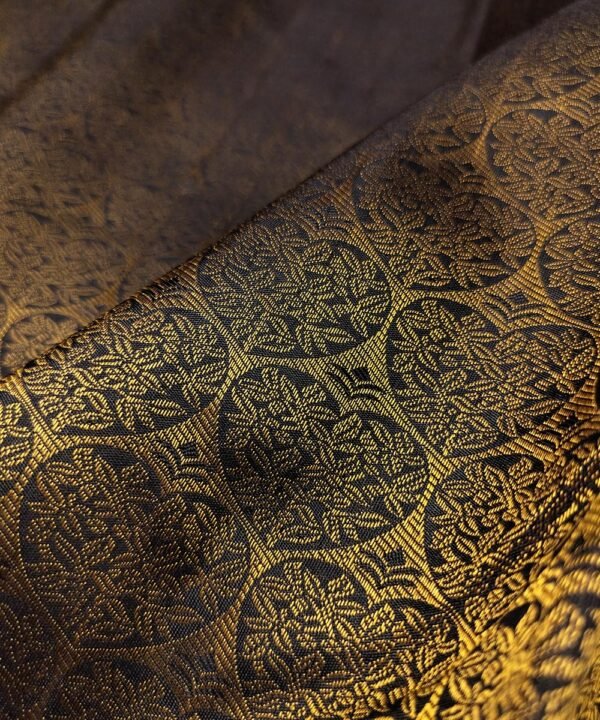 KORVAI KANJEEVARAM HANDLOOM SILK SAREE - Image 3