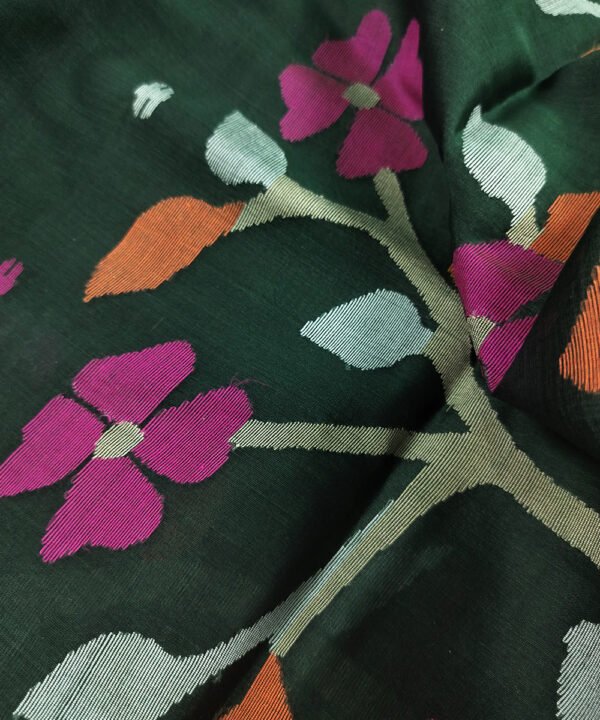 JAMDANI HANDLOOM SILK SAREE - Image 3