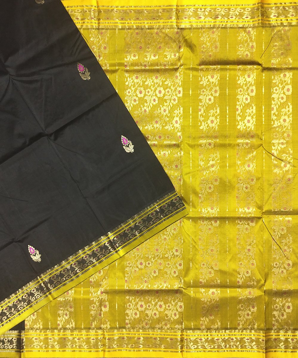 GARAD HANDLOOM SILK SAREE