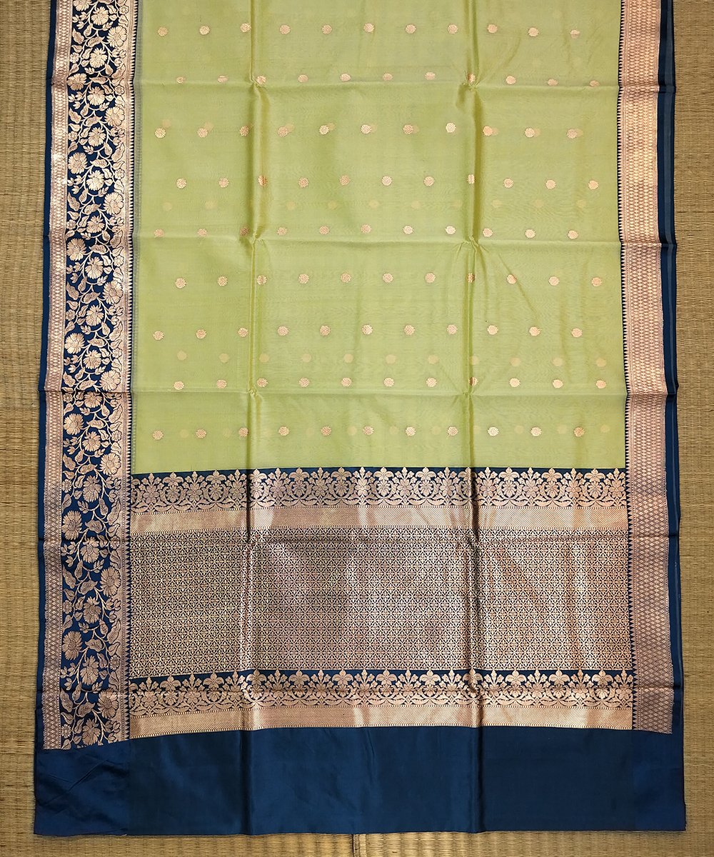 BANARASI HANDLOOM KORA SILK SAREE WITH KATAN BROCADE BORDER AND PALLU - Image 2